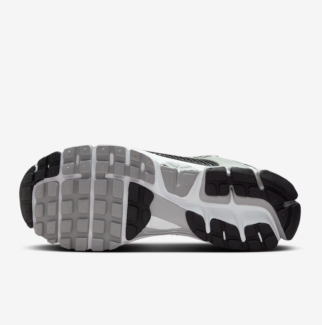 NK Zoom Vomero 5 Unisex