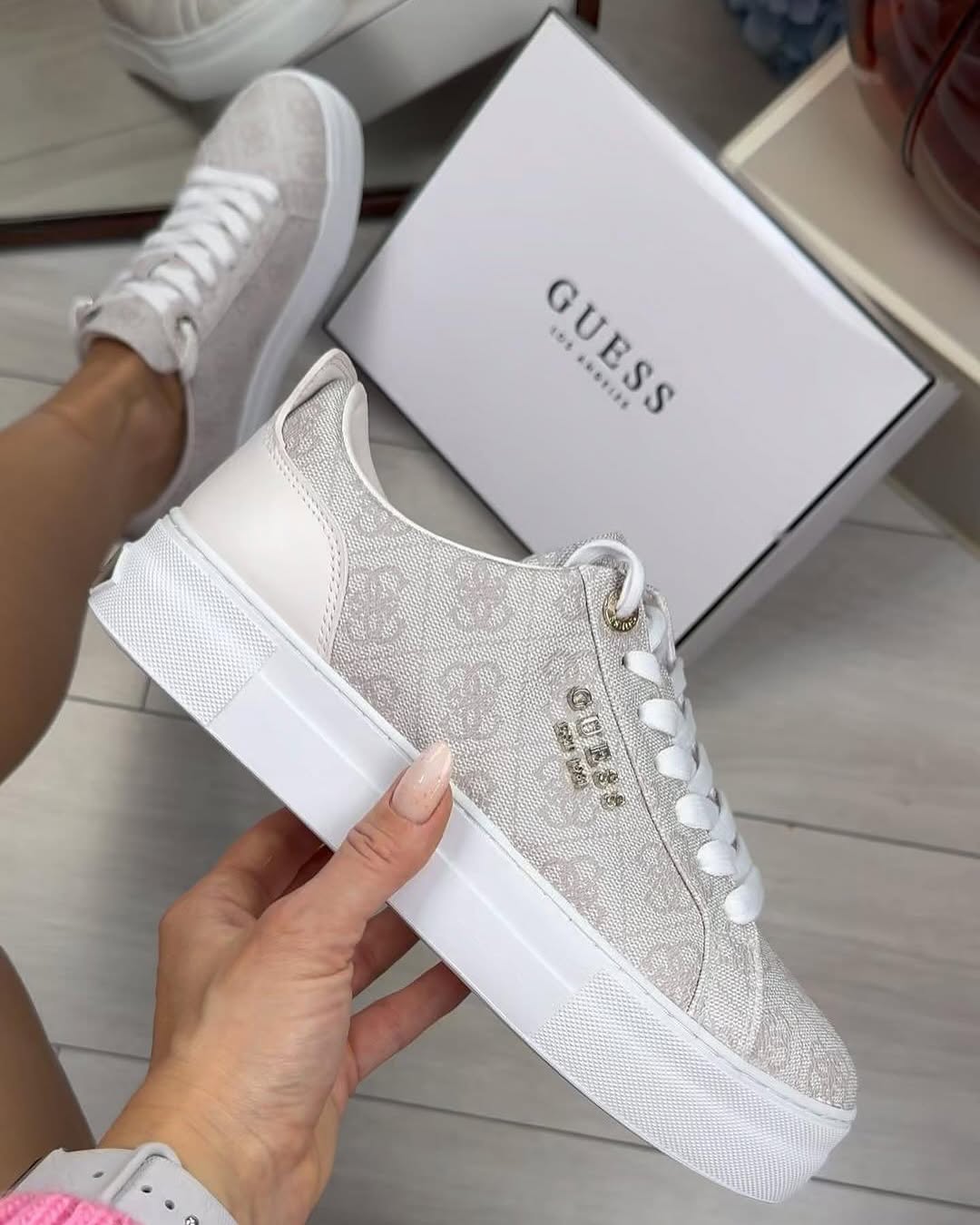 G-Sneakers Genza Mujer con Plataforma