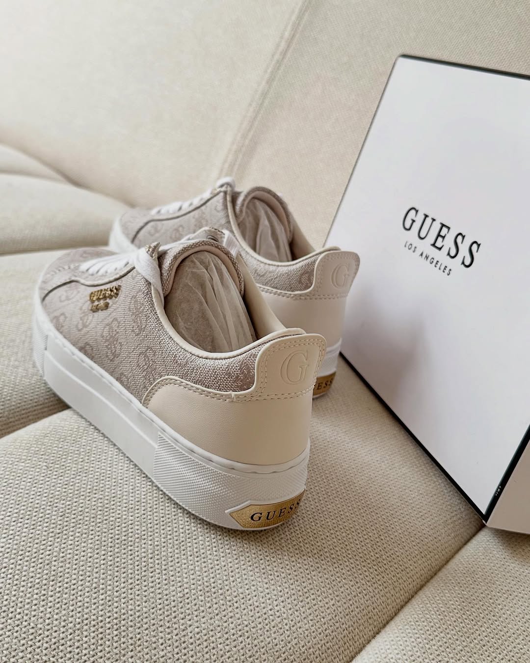 G-Sneakers Genza Mujer con Plataforma